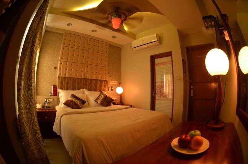 Newtown Inn Hulhumale Bagian luar foto