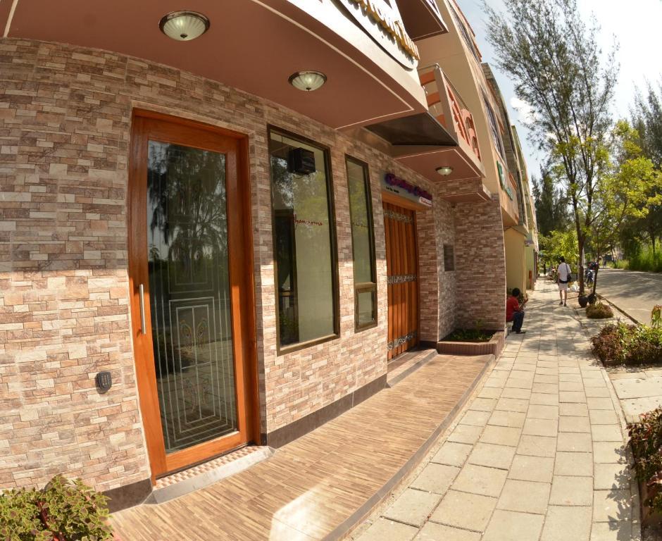 Newtown Inn Hulhumale Bagian luar foto