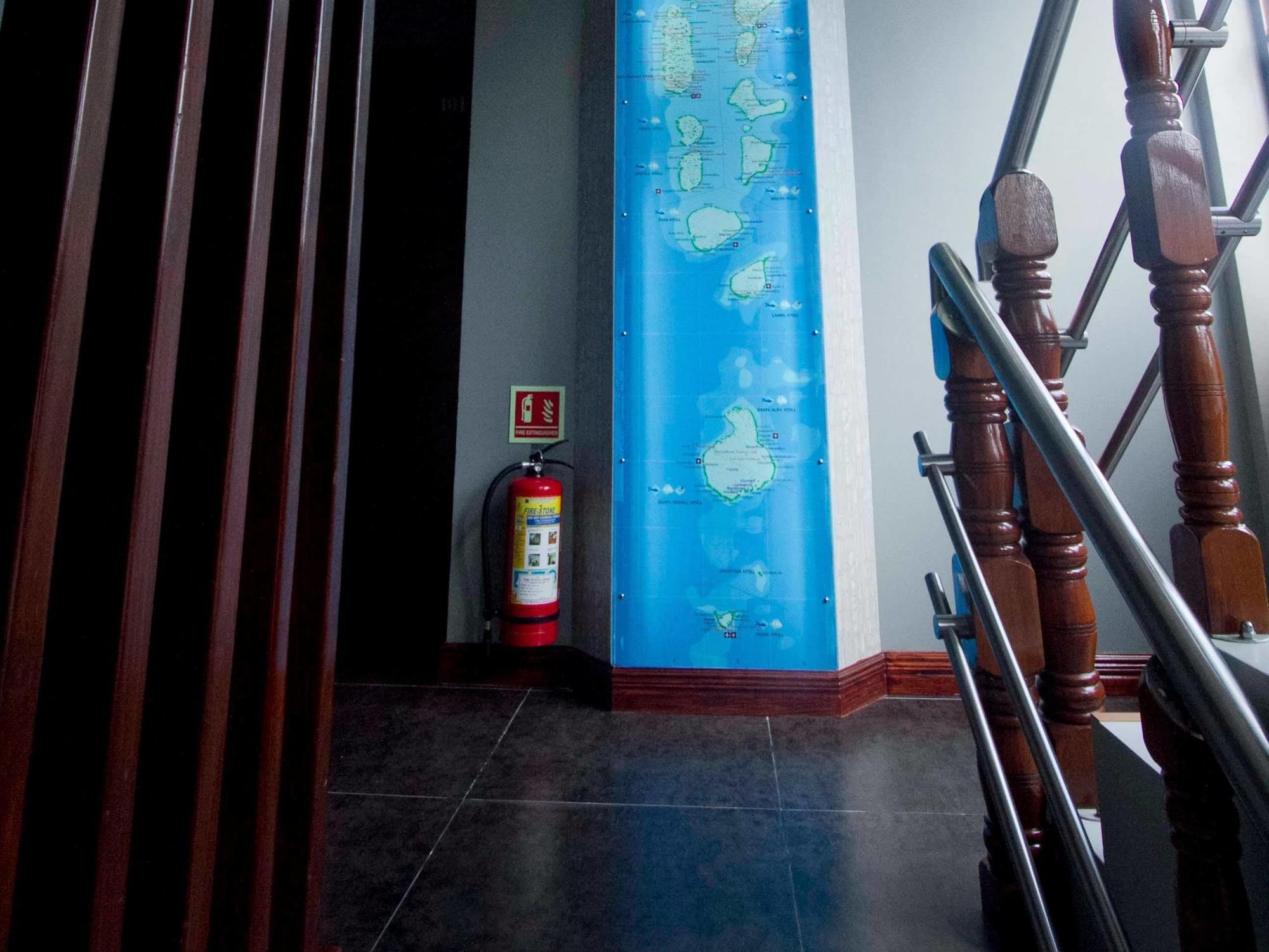 Newtown Inn Hulhumale Bagian luar foto