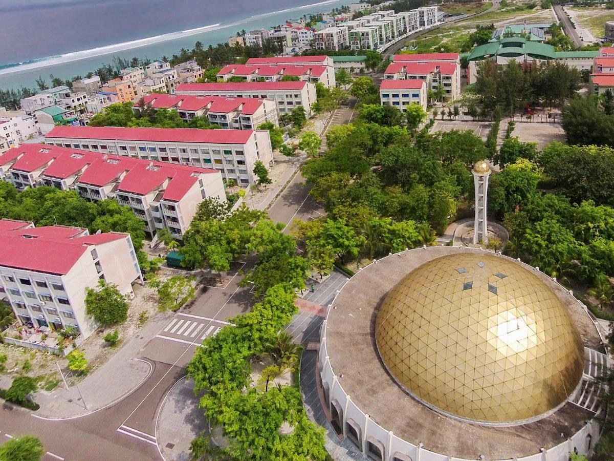 Newtown Inn Hulhumale Bagian luar foto